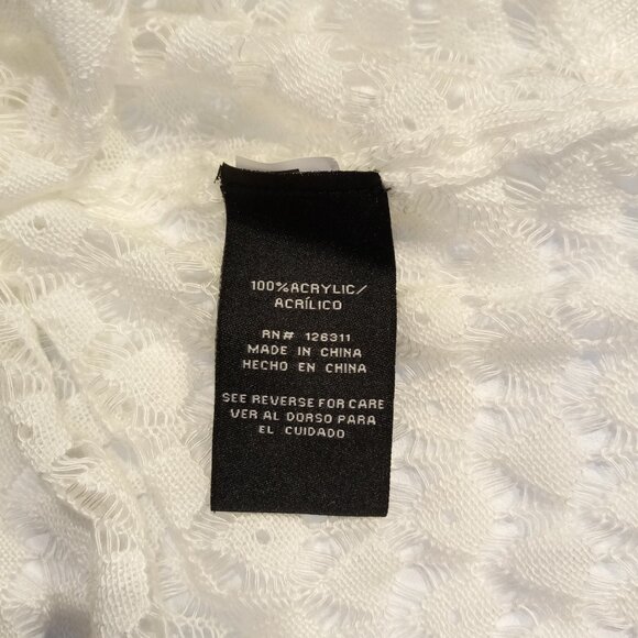 Women Tops 4 pc lot size SMALL New with tags Chaps Long Sleeve Tee Pullover - Picture 3 of 14